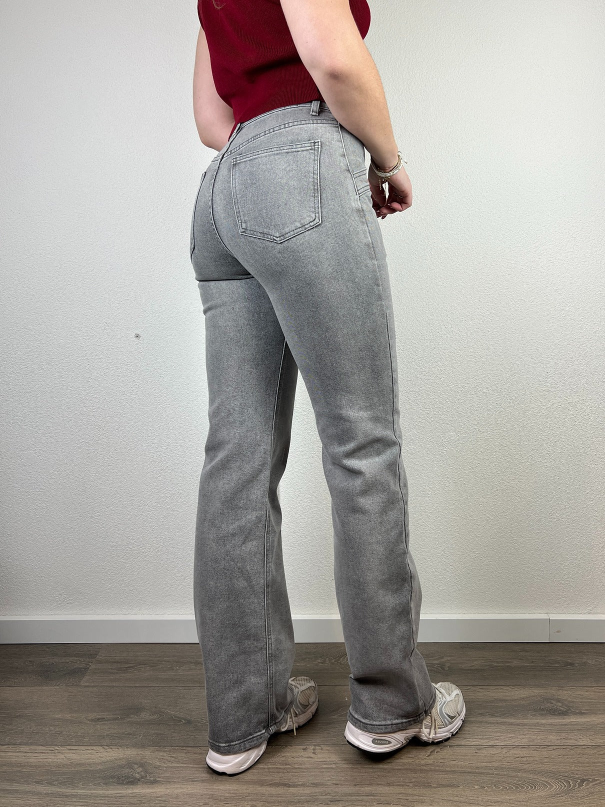 Redefined Straight Leg Jeans | Grijs