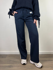 Iconic Straight Leg Pants | Navy